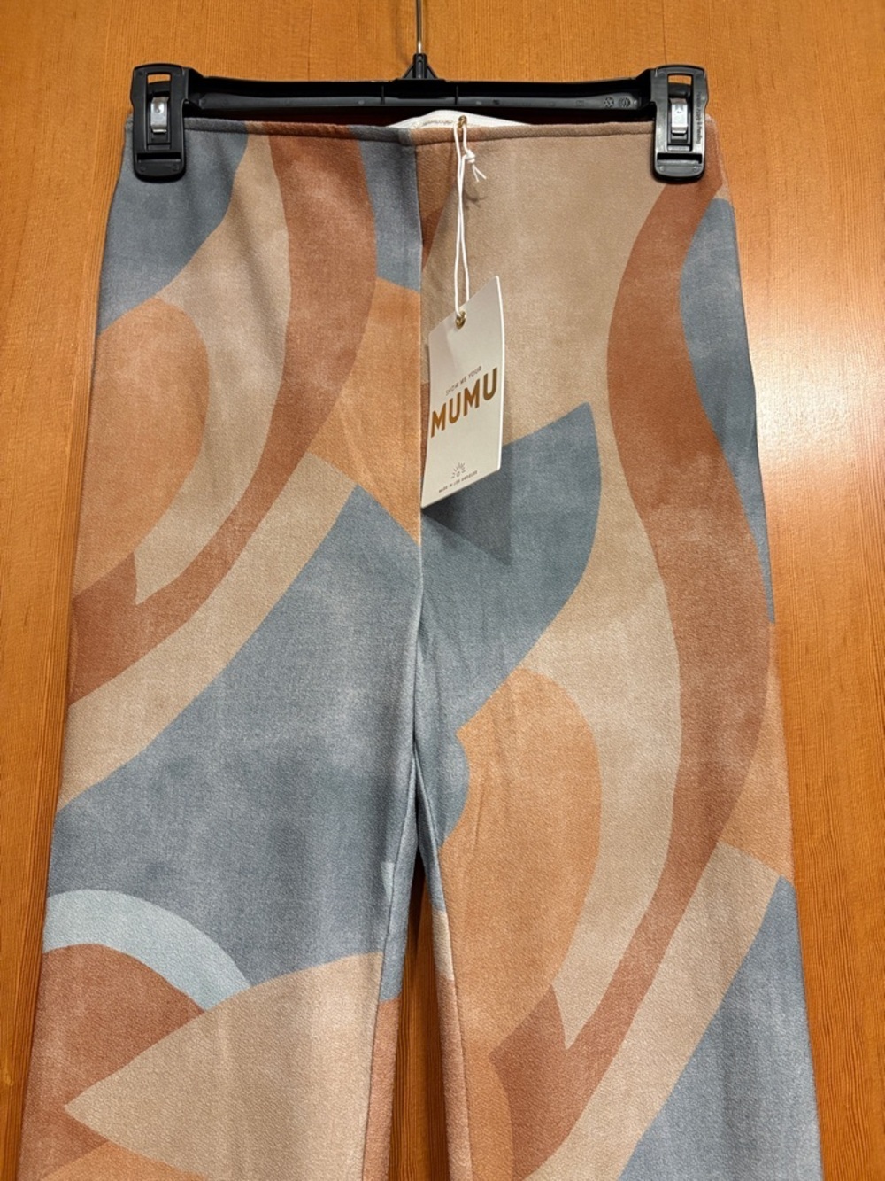 Show Me Your Mumu Maren Bells Abstract Flare Pants - Picture 6 of 8